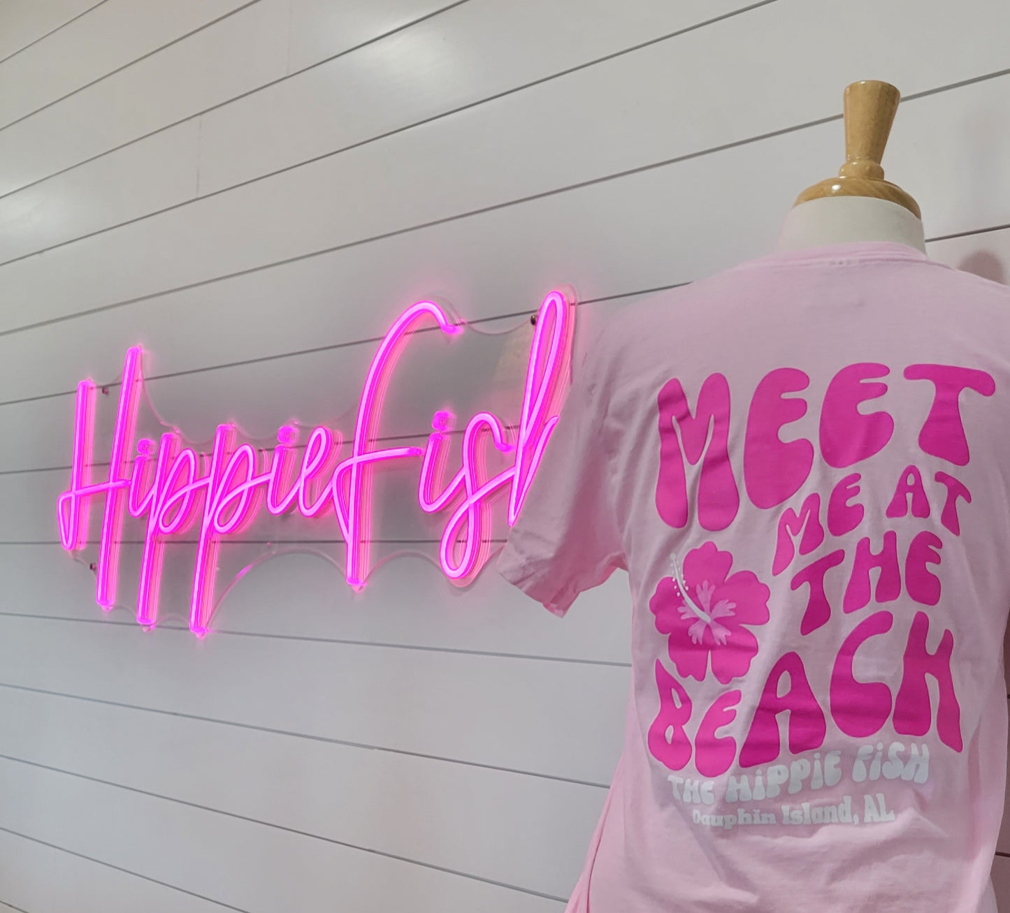 MEET ME AT THE BEACH SS T-SHIRT