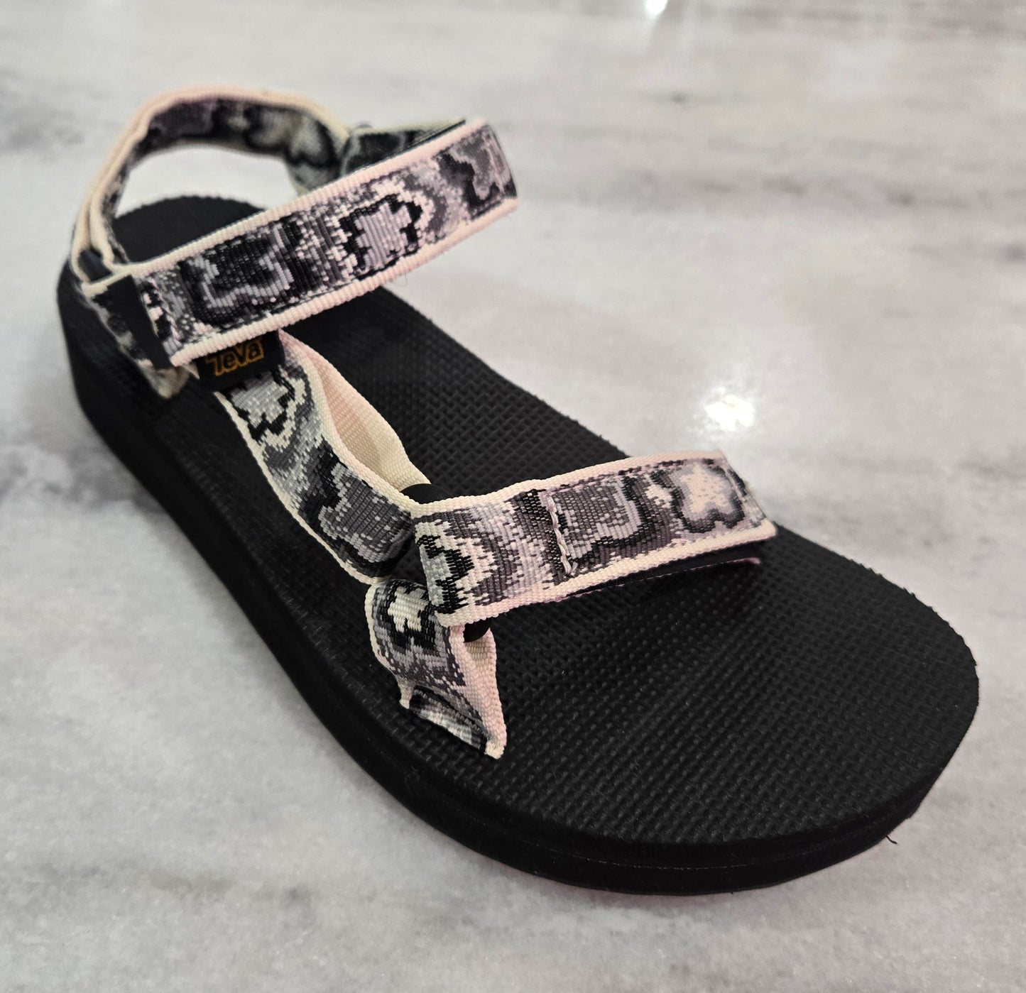 TEVA WOMEN'S MIDFORM UNIVERSAL