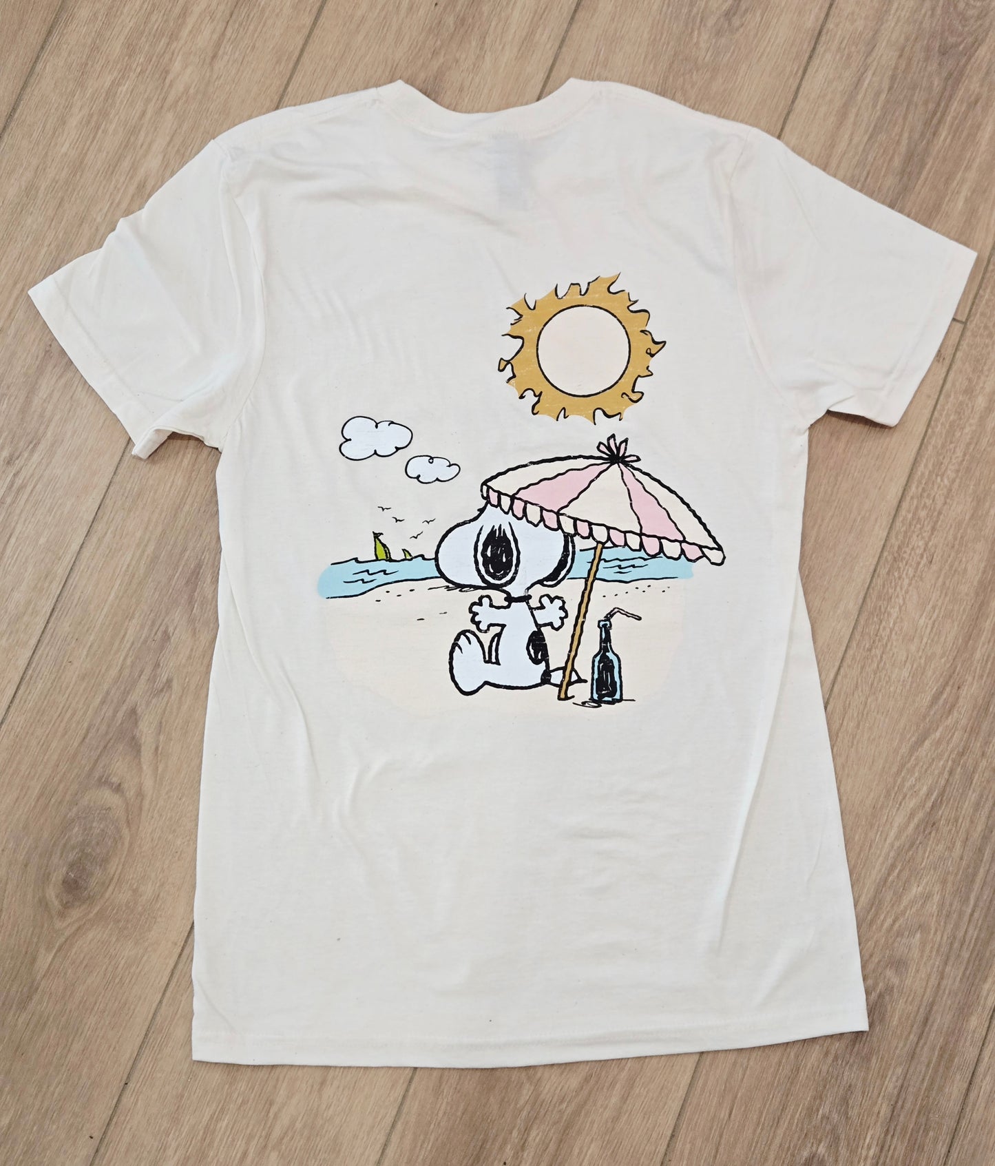 SNOOPY PANORAMA BEACH SS T-SHIRT