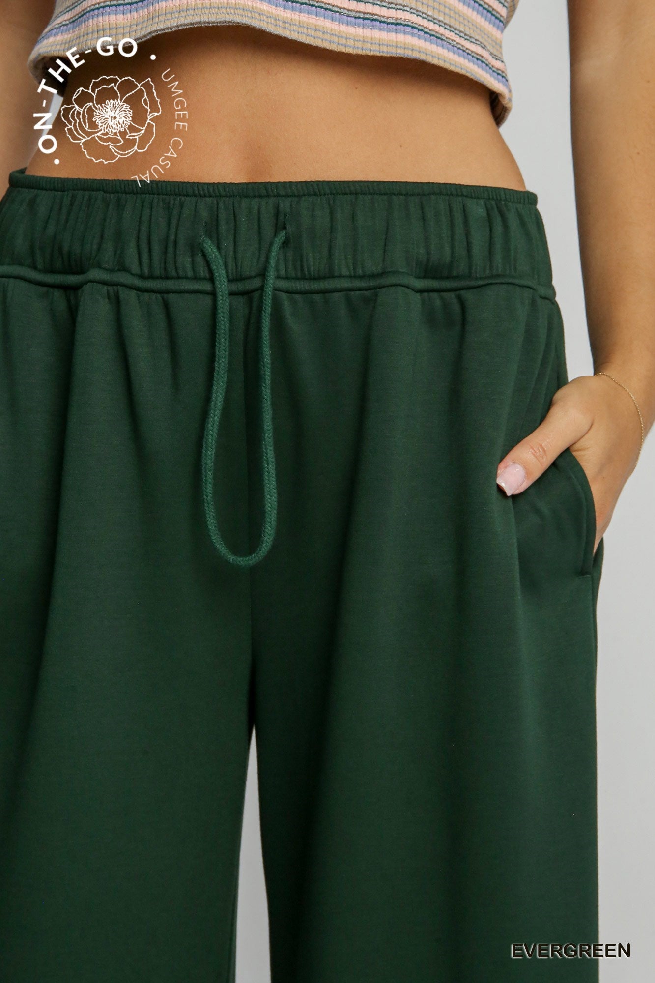 ARYA WIDE LEG SWEATPANTS