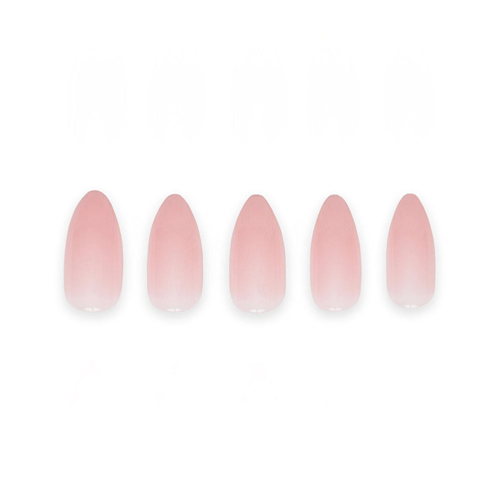 GLAMNETIC NAILS