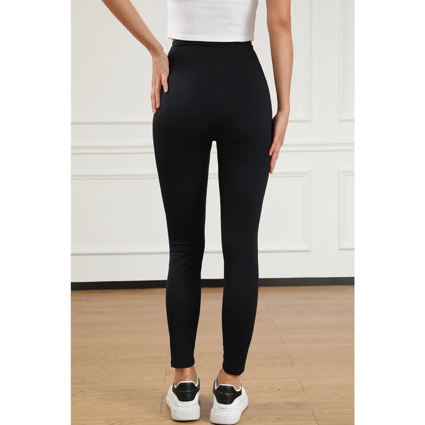 CRISS-CROSS LEGGINGS