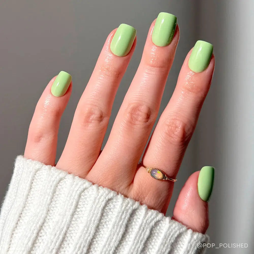 GLAMNETIC NAILS