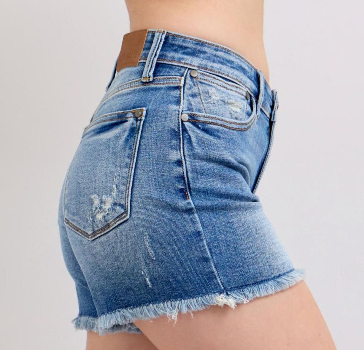 JUDY BLUE VINTAGE WASH SHORTS