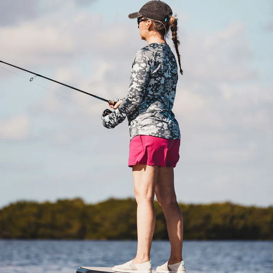 AFTCO WOMEN'S SIRENA HYBRID TECH SHORTS
