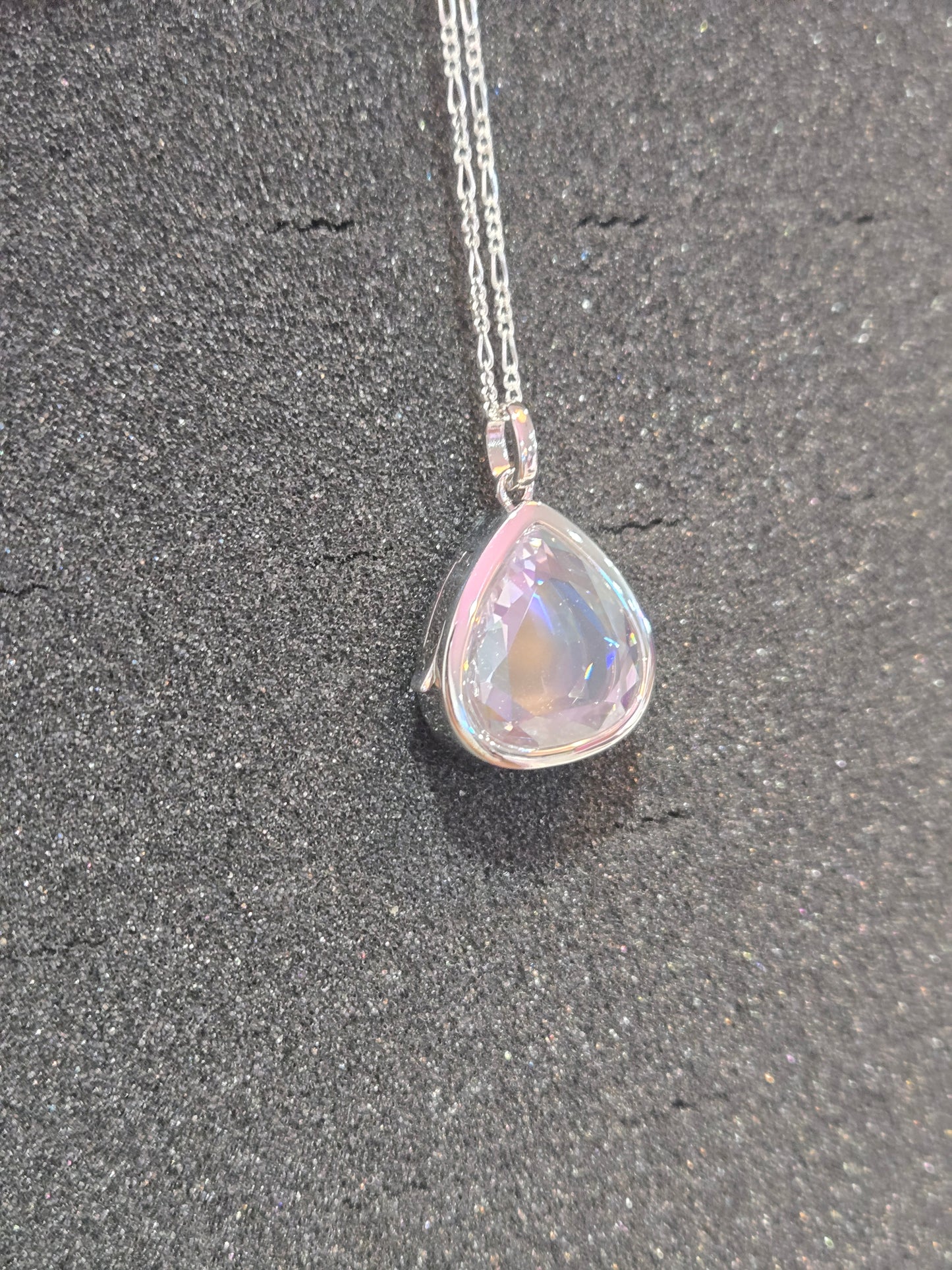 DUNE JEWELRY HEIRLOOM LOCKETS