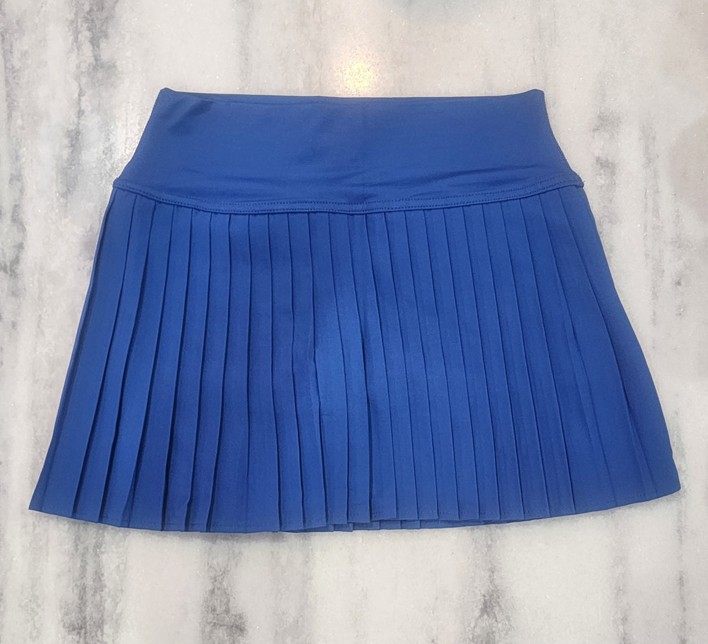 ADDISON PLEATED TENNIS SKORT