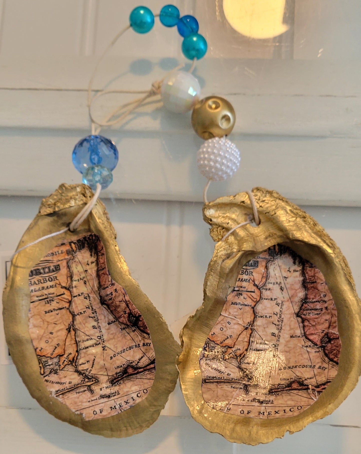 DECOUPAGE SHELL ORNAMENTS
