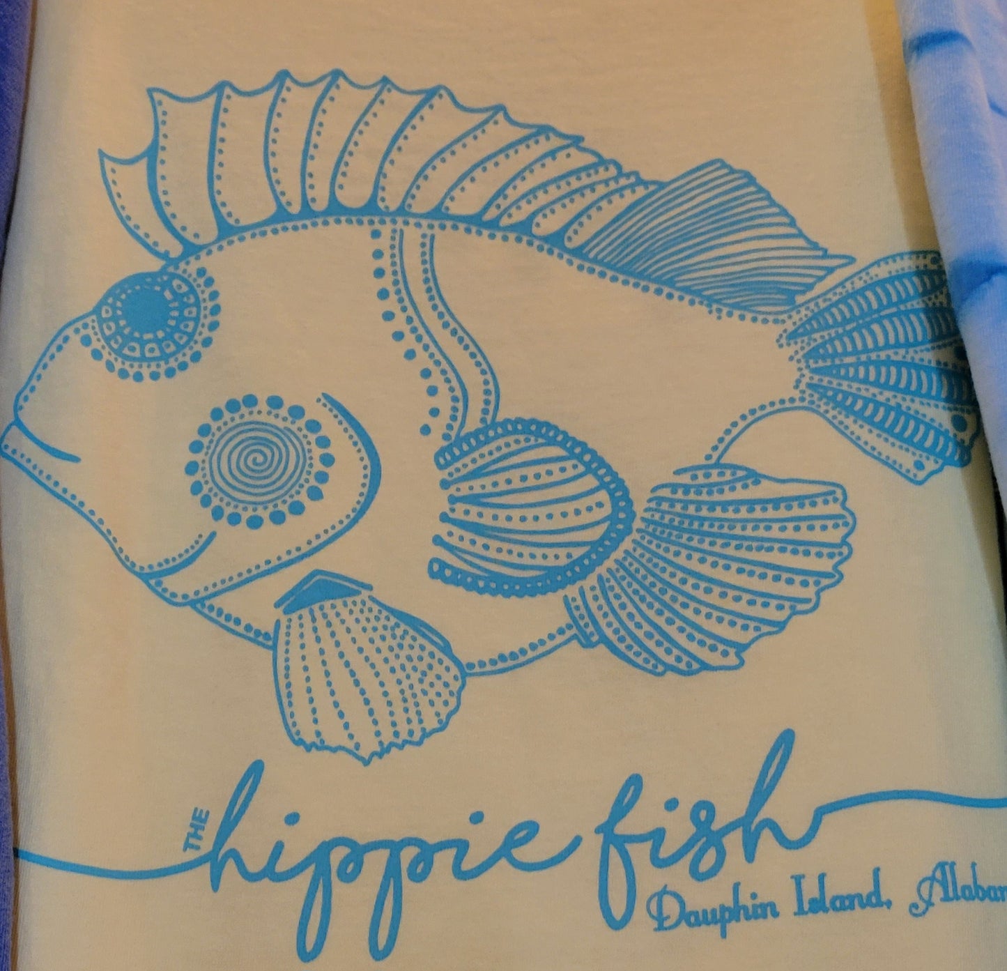 THE HIPPIE FISH SIGNATURE LOGO SHORT SLEEVE ADULT