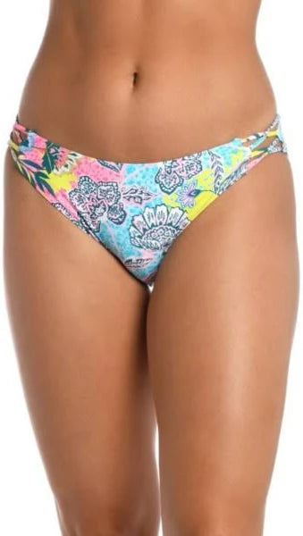 SWIMSUITS 3