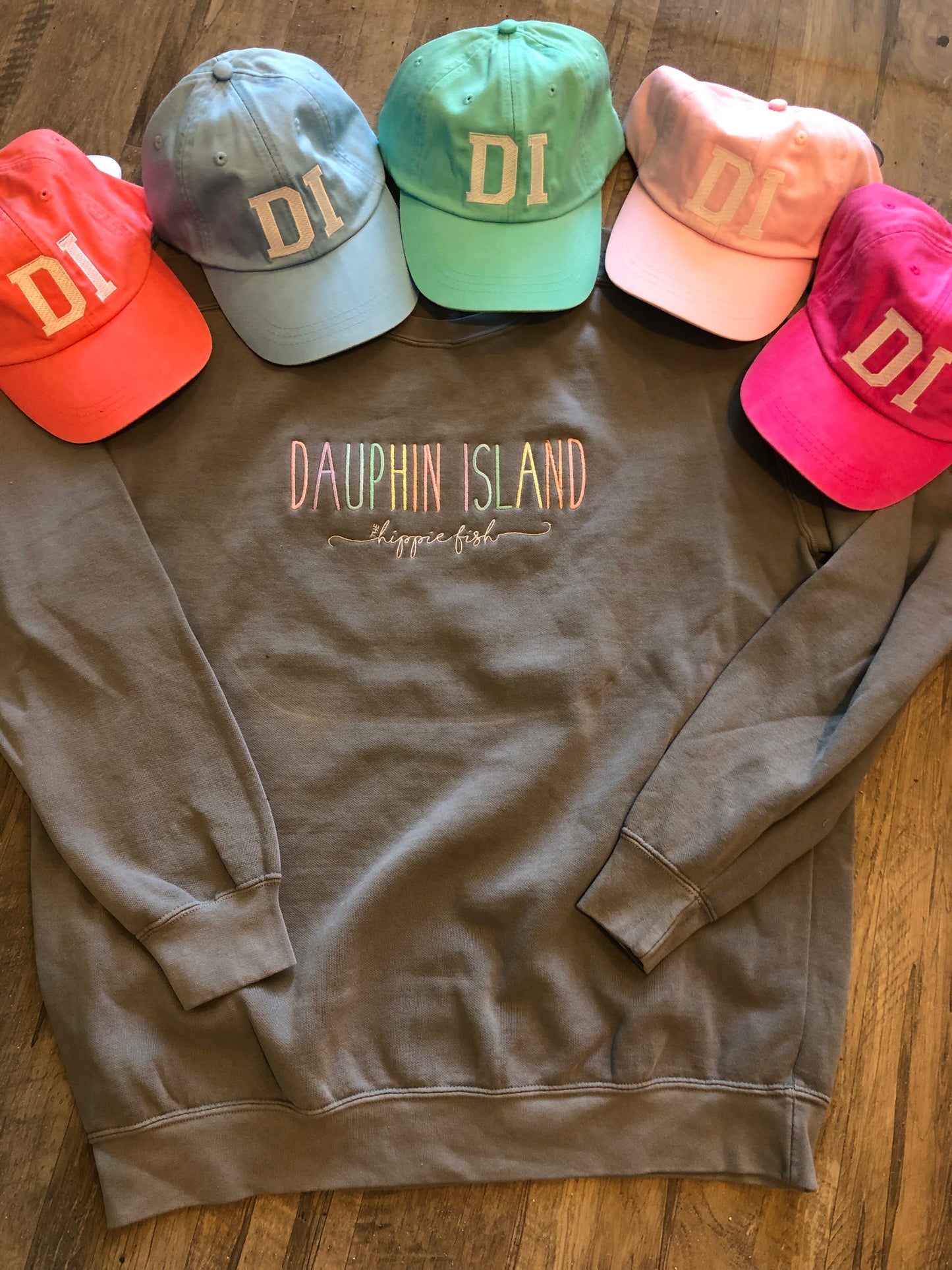 DAUPHIN ISLAND PASTEL EMBROIDERY