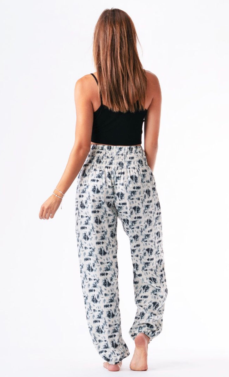 TROPICAL PRINT HAREM PANTS