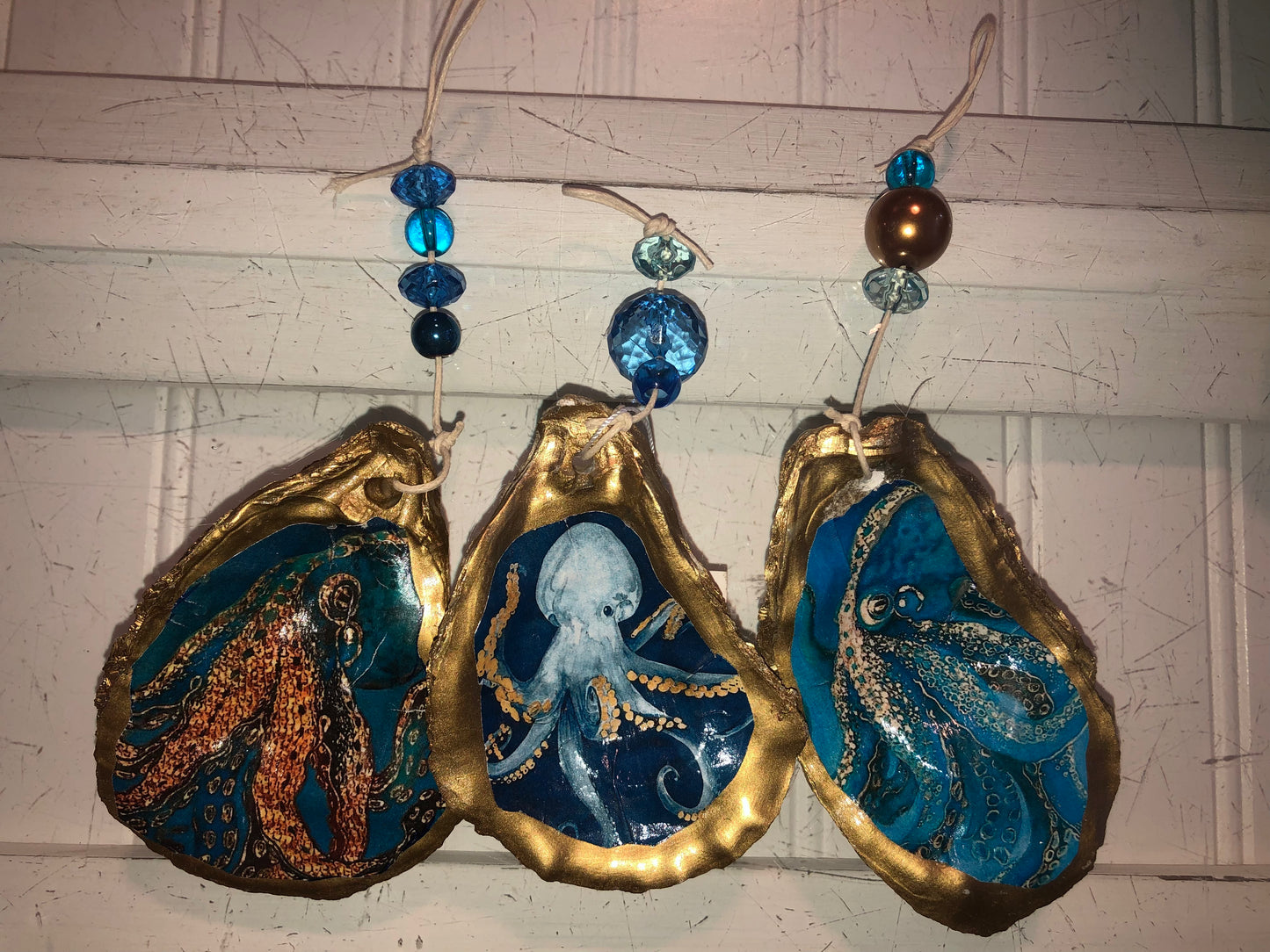DECOUPAGE SHELL ORNAMENTS