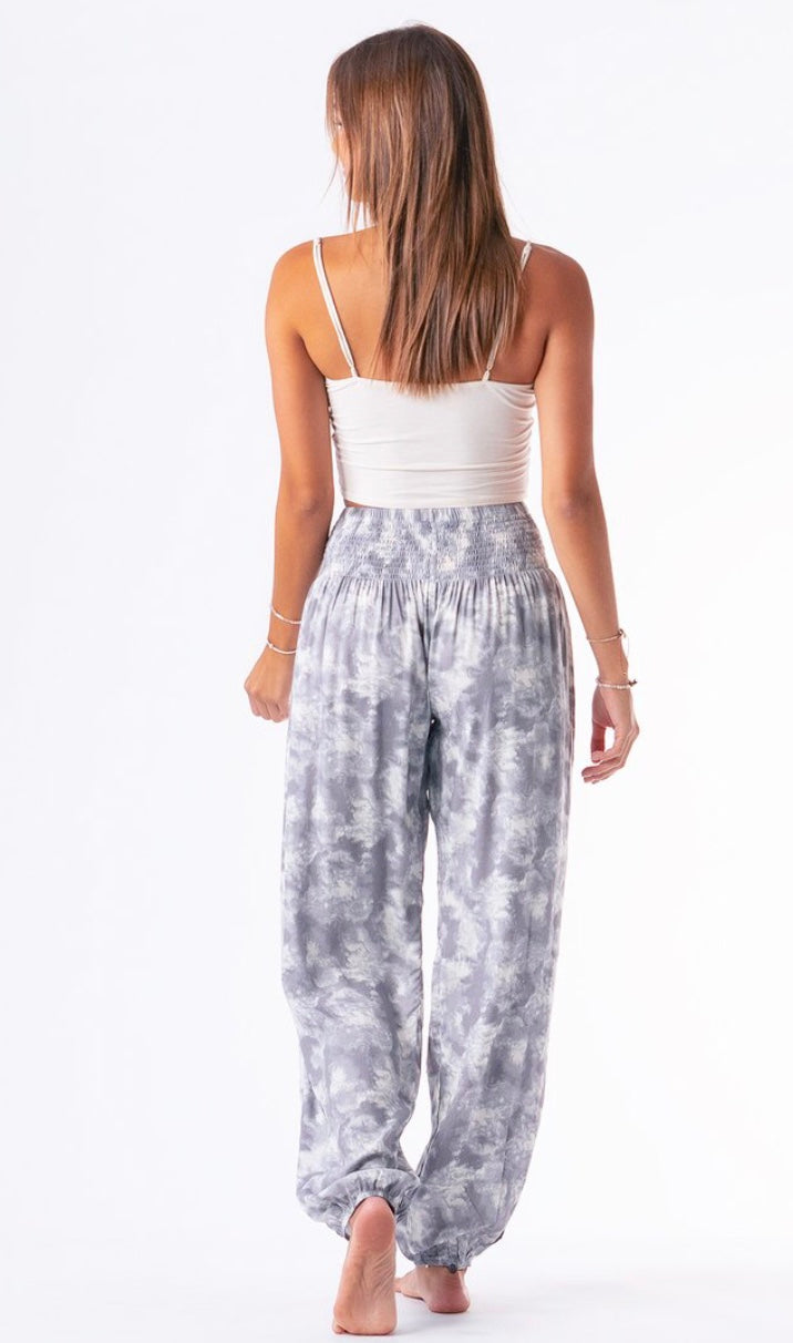 TROPICAL PRINT HAREM PANTS