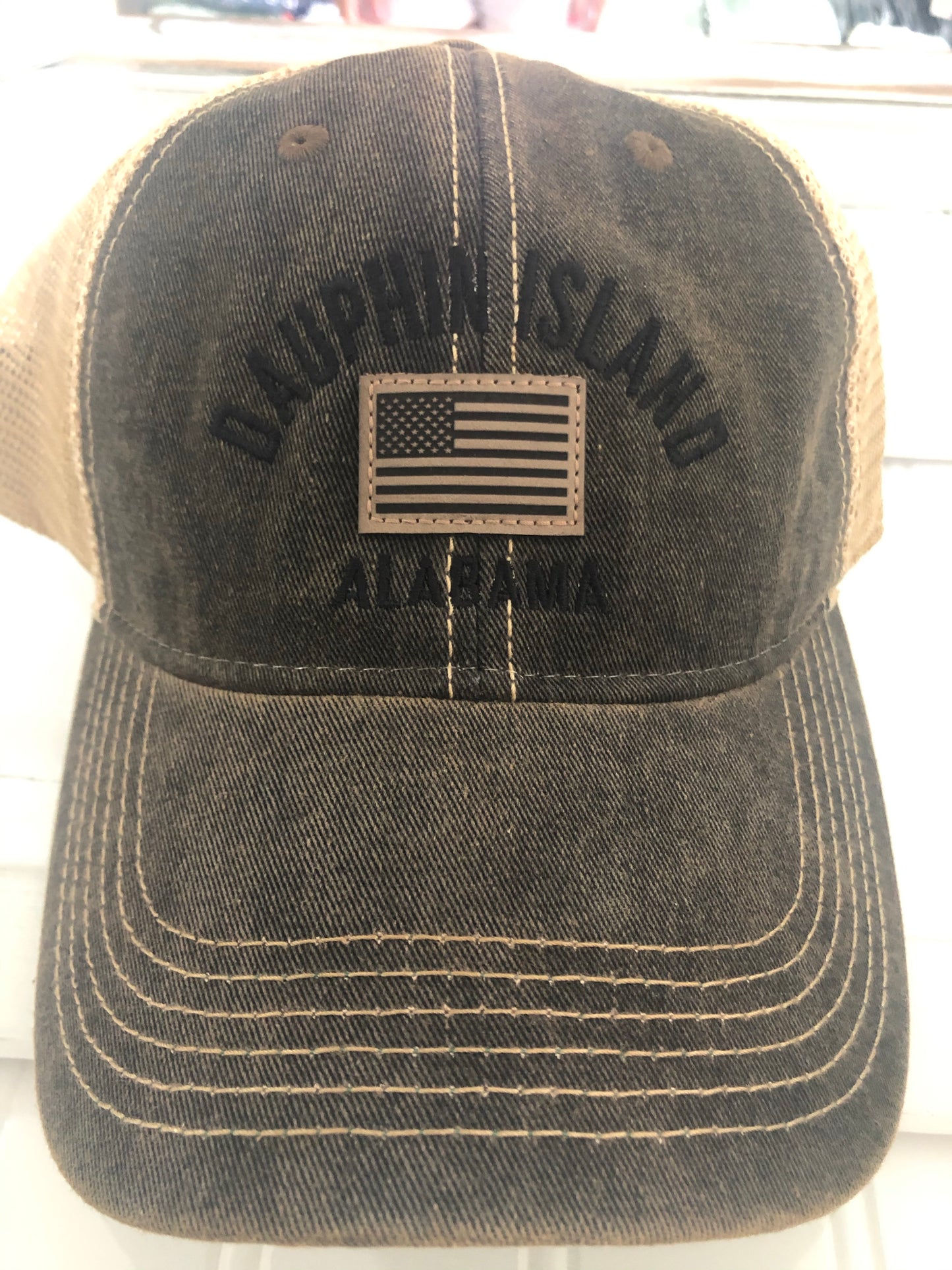 DAUPHIN ISLAND AMERICAN FLAG HAT