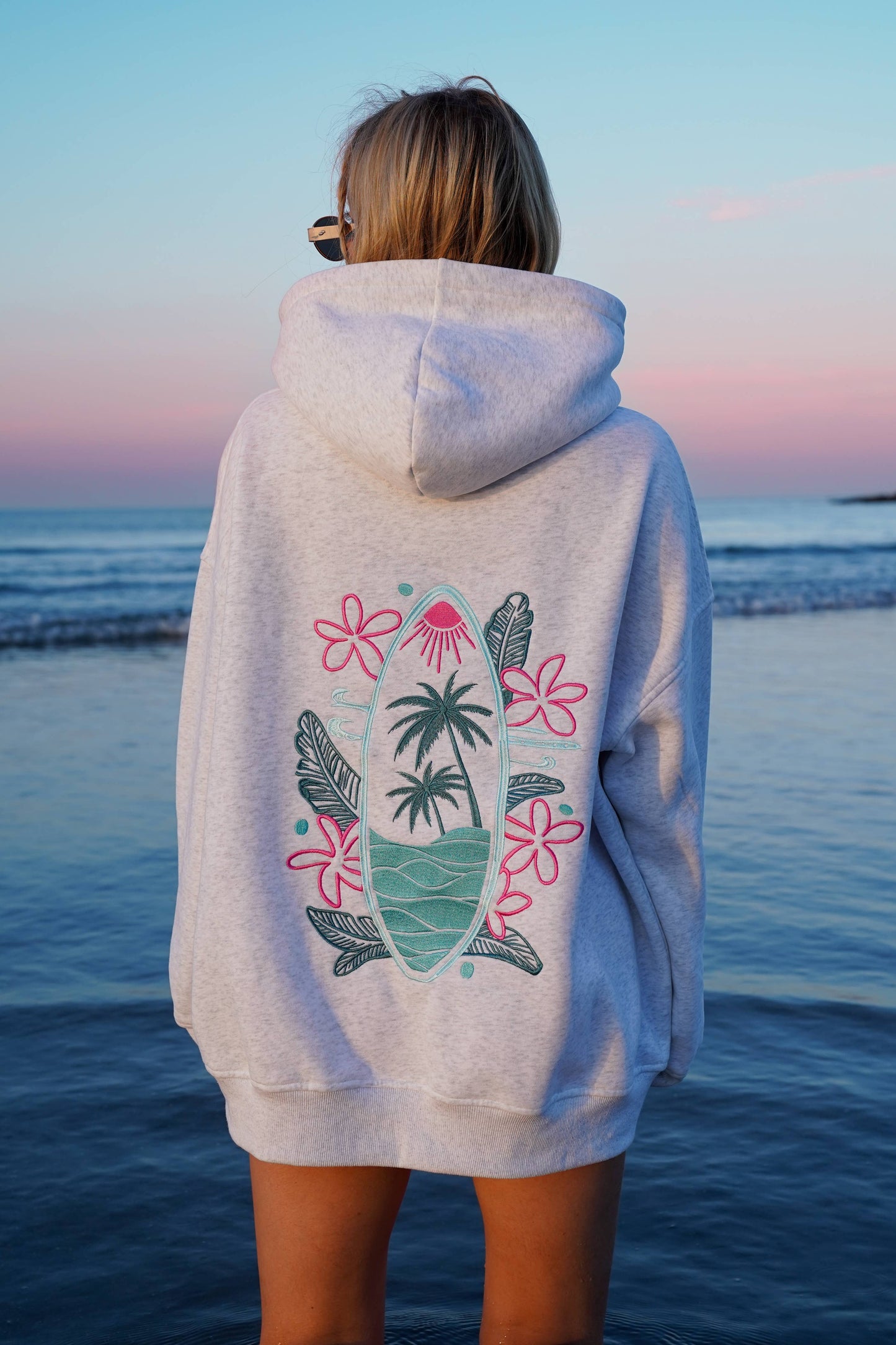 SURFING THE WAVES EMBROIDERED HOODIE
