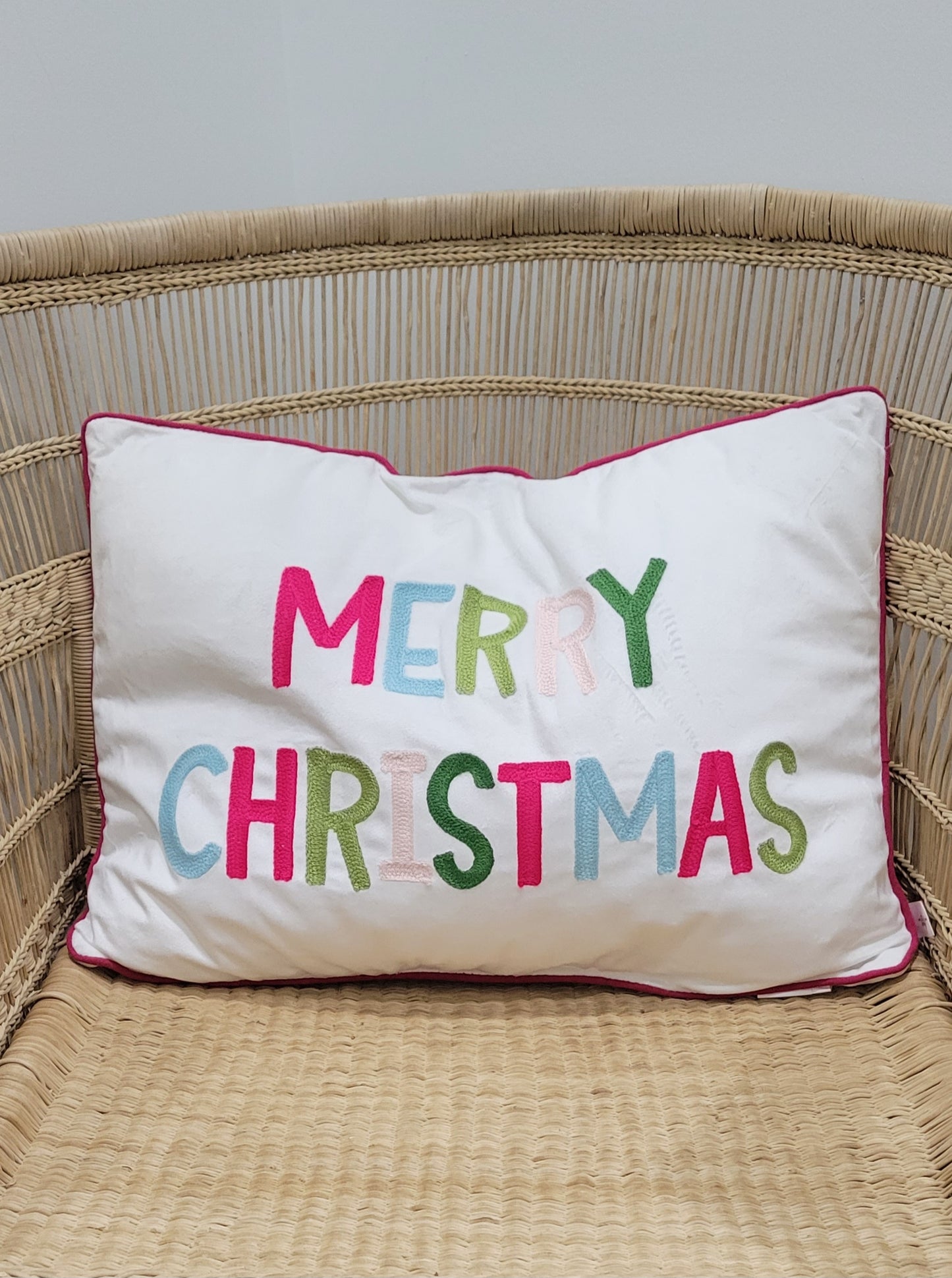 MERRY CHRISTMAS EMBROIDERY PILLOW
