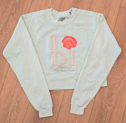 TALE BE TOLD MID CROPPED FLEECE CREW