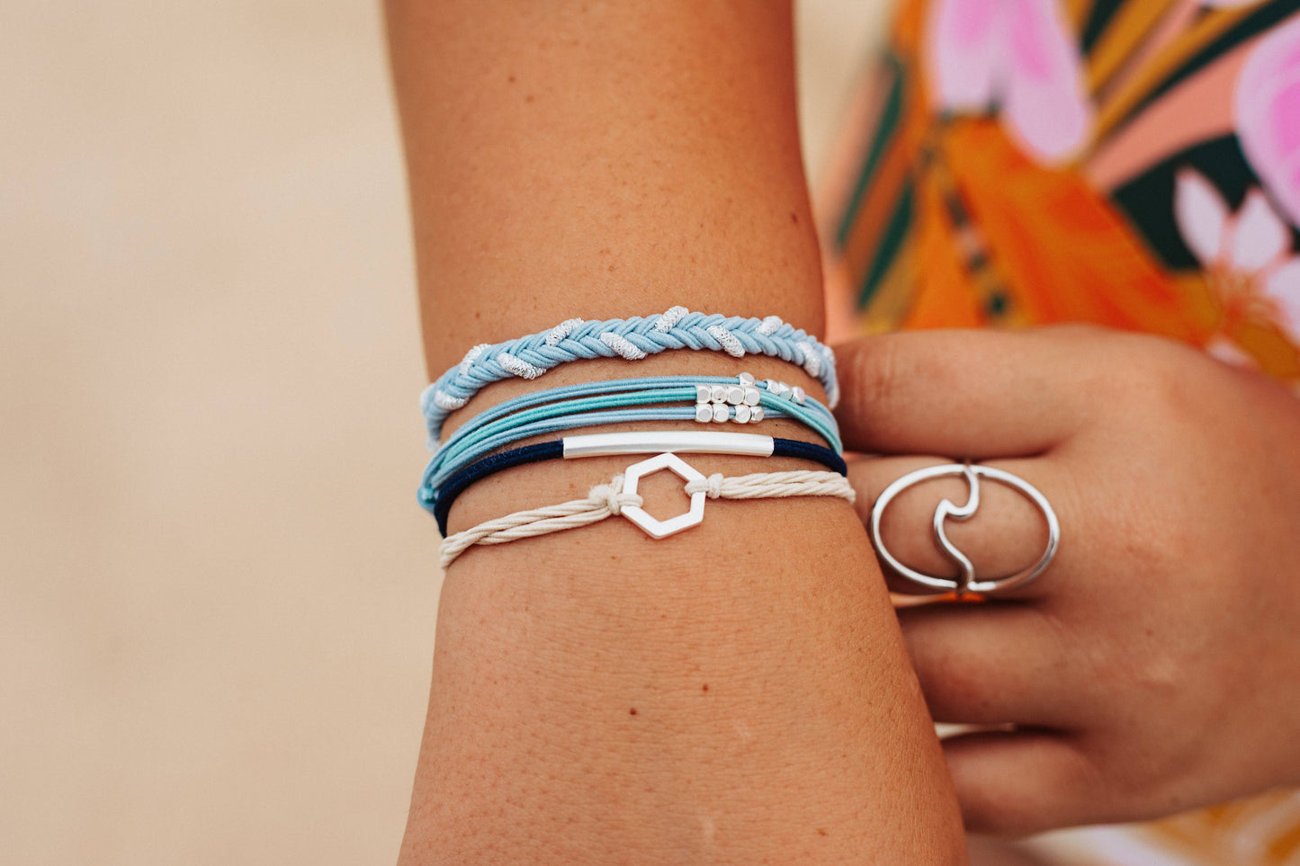 BEACH HAIR TIE BRACELETS