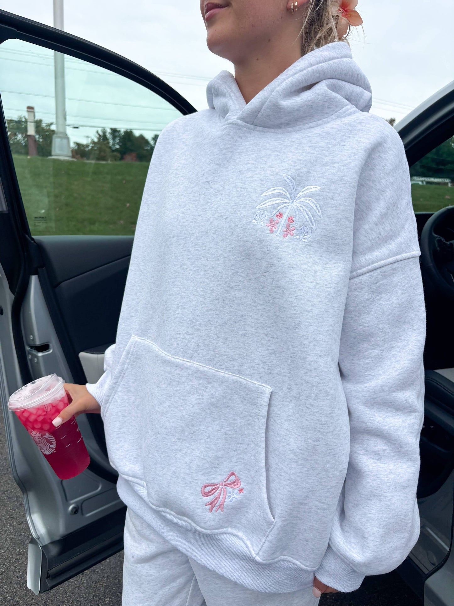 TROPICAL PALMS EMBROIDERED HOODIE