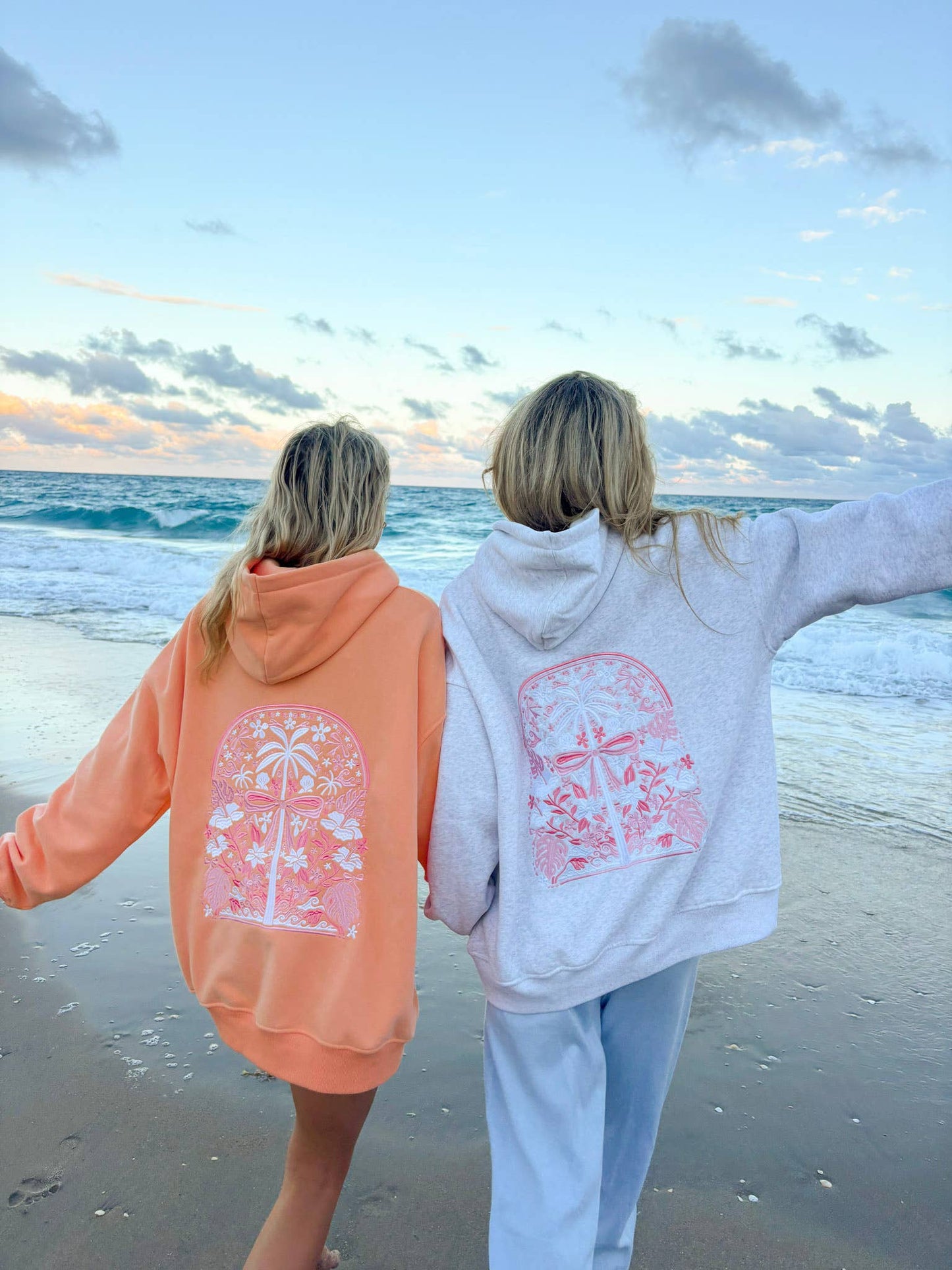 TROPICAL PALMS EMBROIDERED HOODIE