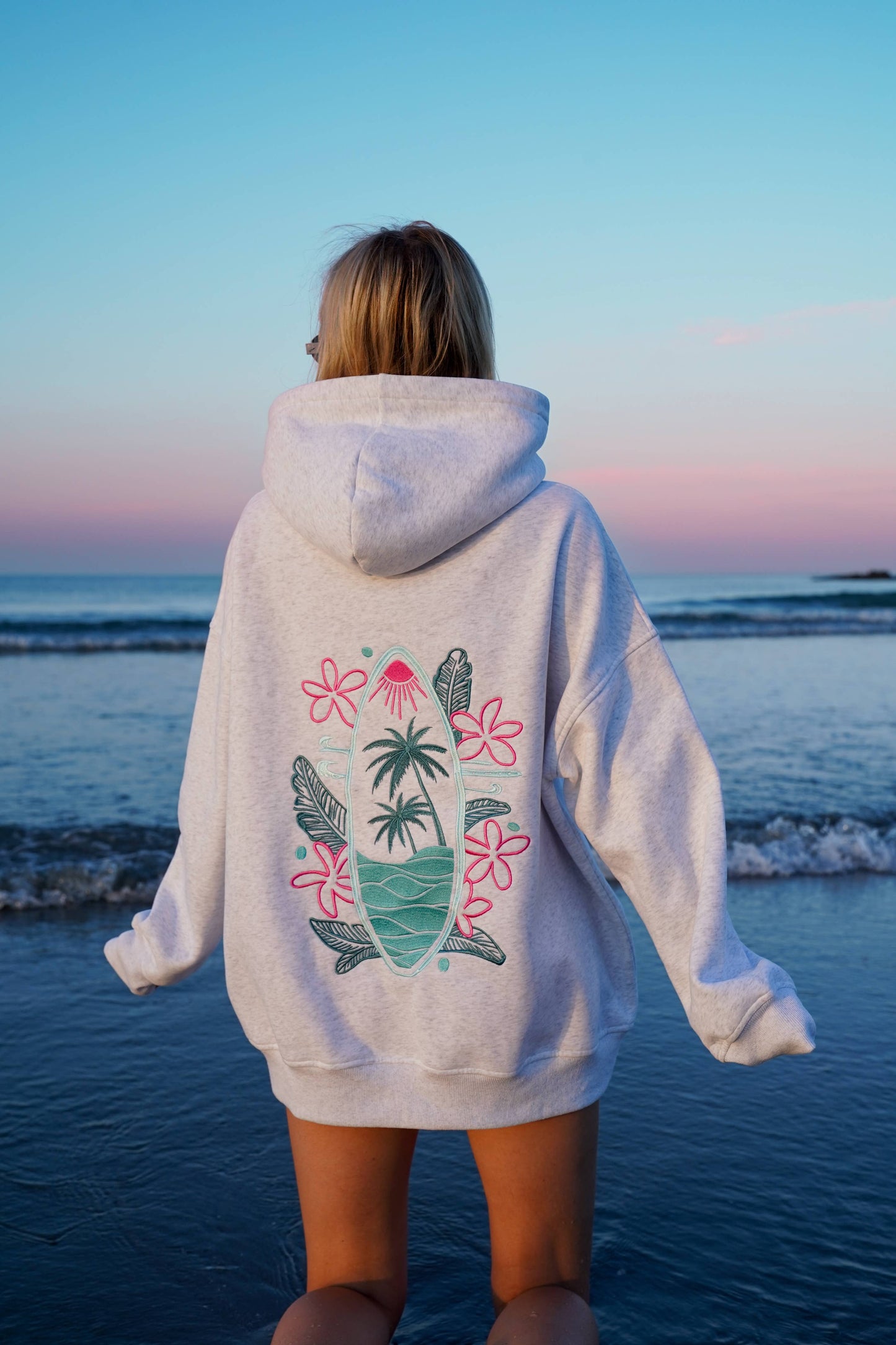 SURFING THE WAVES EMBROIDERED HOODIE