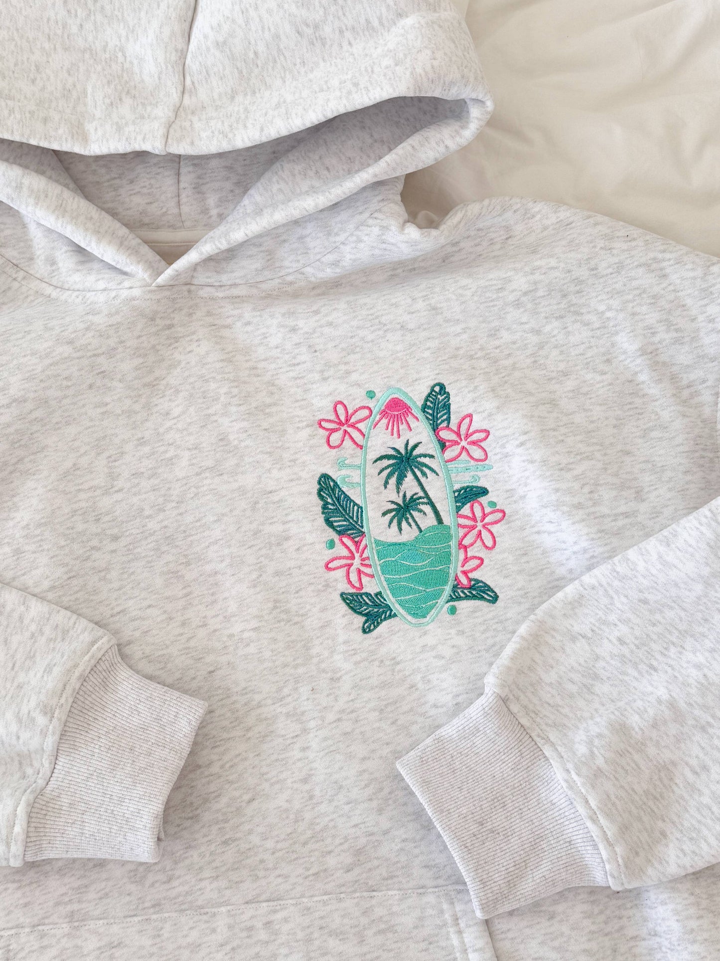 SURFING THE WAVES EMBROIDERED HOODIE
