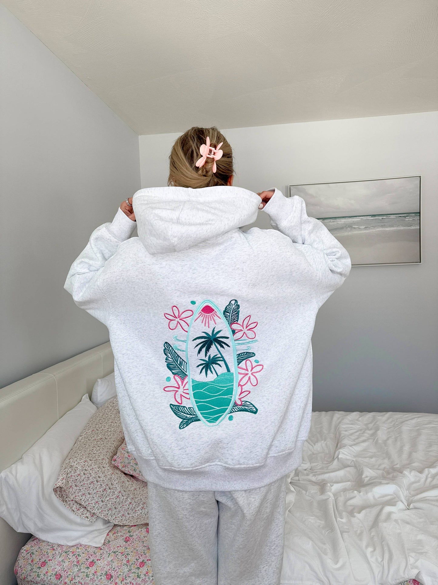 SURFING THE WAVES EMBROIDERED HOODIE