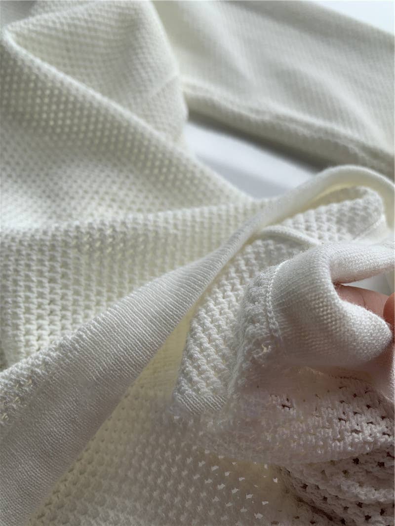 HOODED KNIT PULLOVER