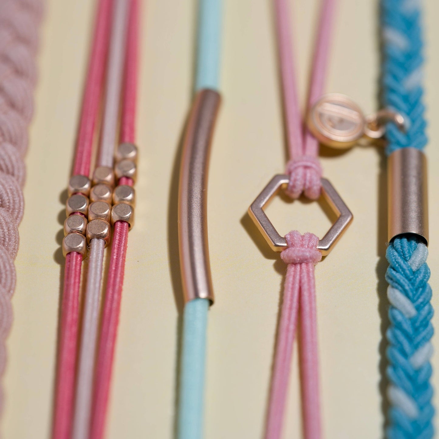 BEACH HAIR TIE BRACELETS