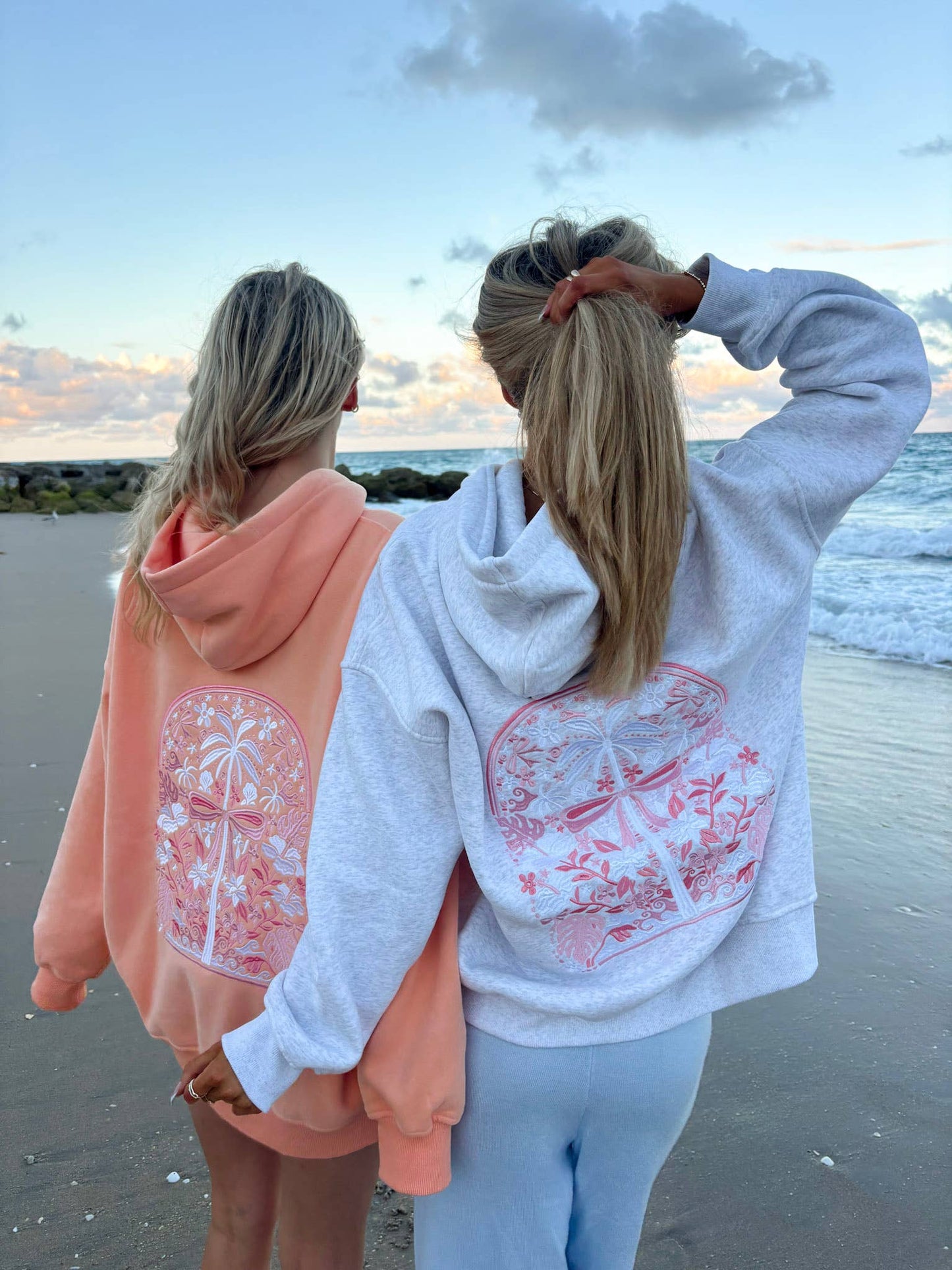TROPICAL PALMS EMBROIDERED HOODIE