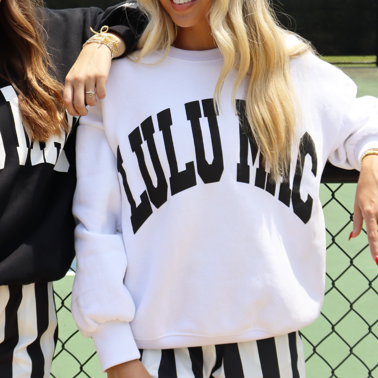 LULU MAC WHITE/BLACK PUFF SWEATSHIRT