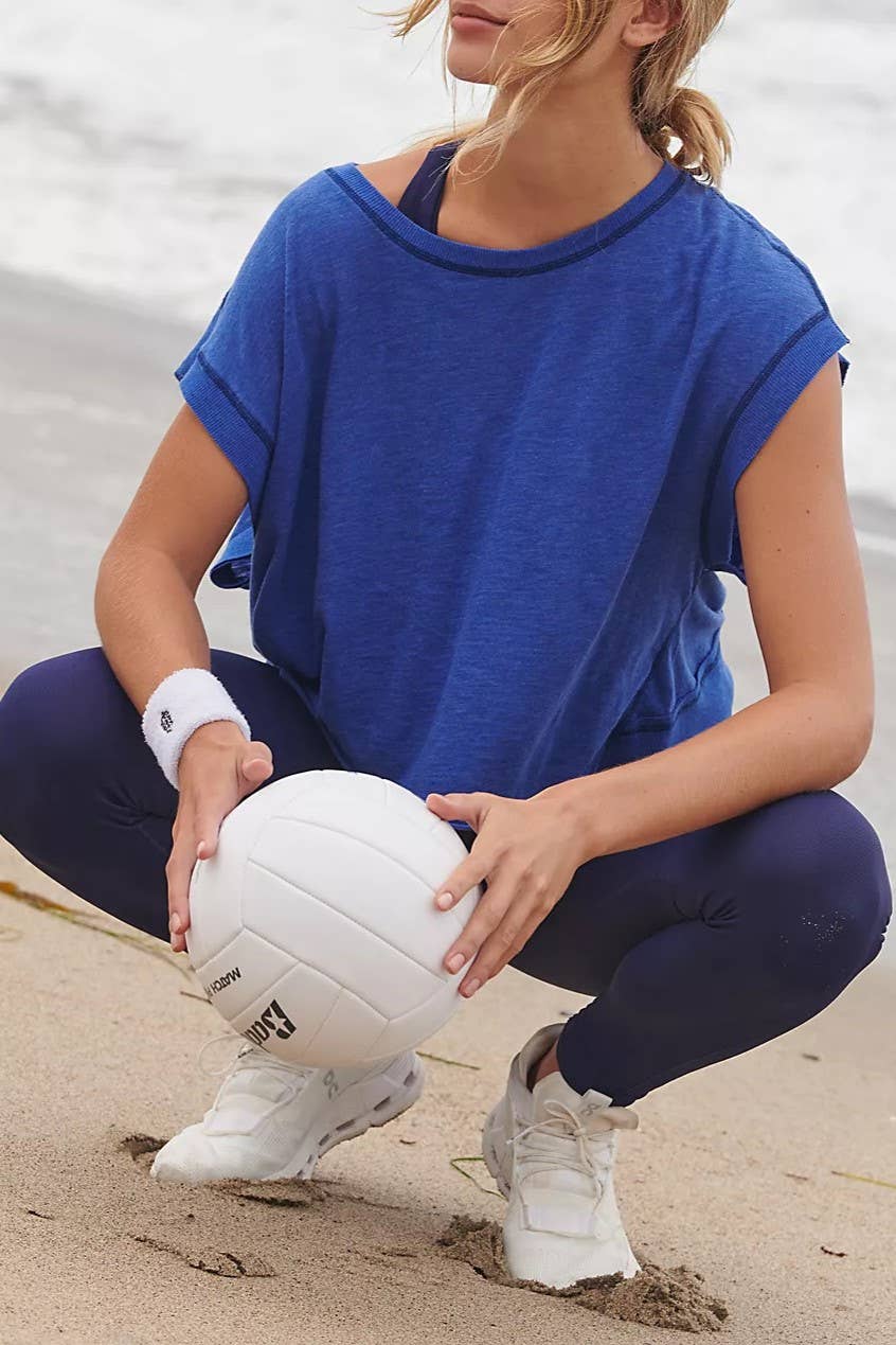 CUTOUT BACK SHORT SLEEVE TOP