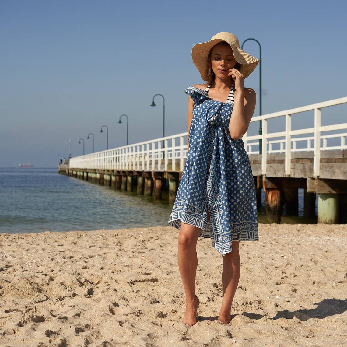 ISLAND FLORAL SARONGS