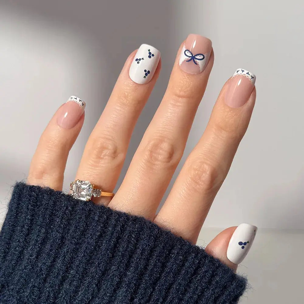 GLAMNETIC NAILS