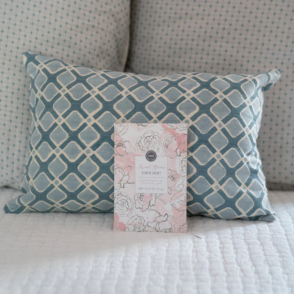 SWEET GRACE PATTERN SCENT SACHETS