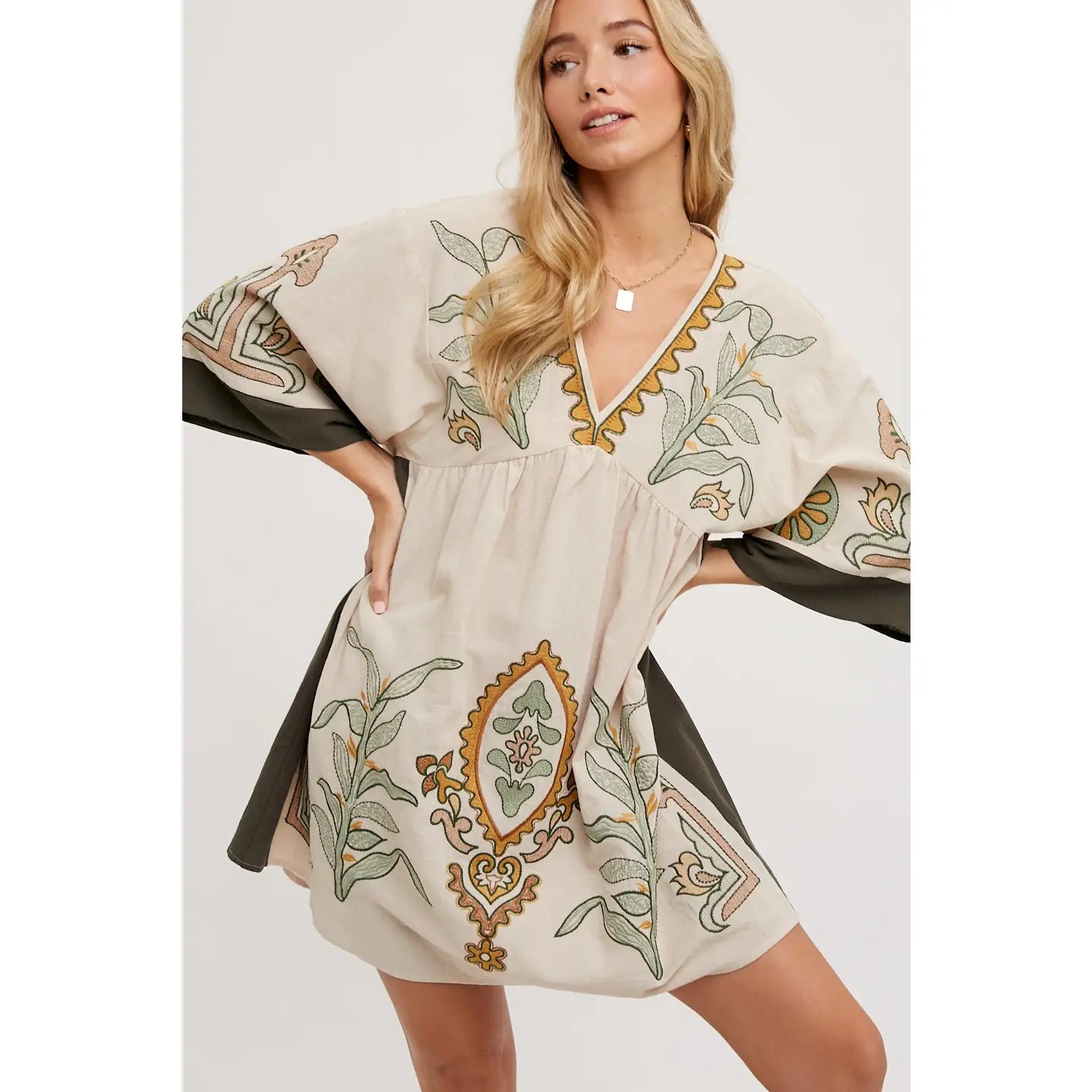 BOHO EMBROIDERED BABYDOLL DRESS