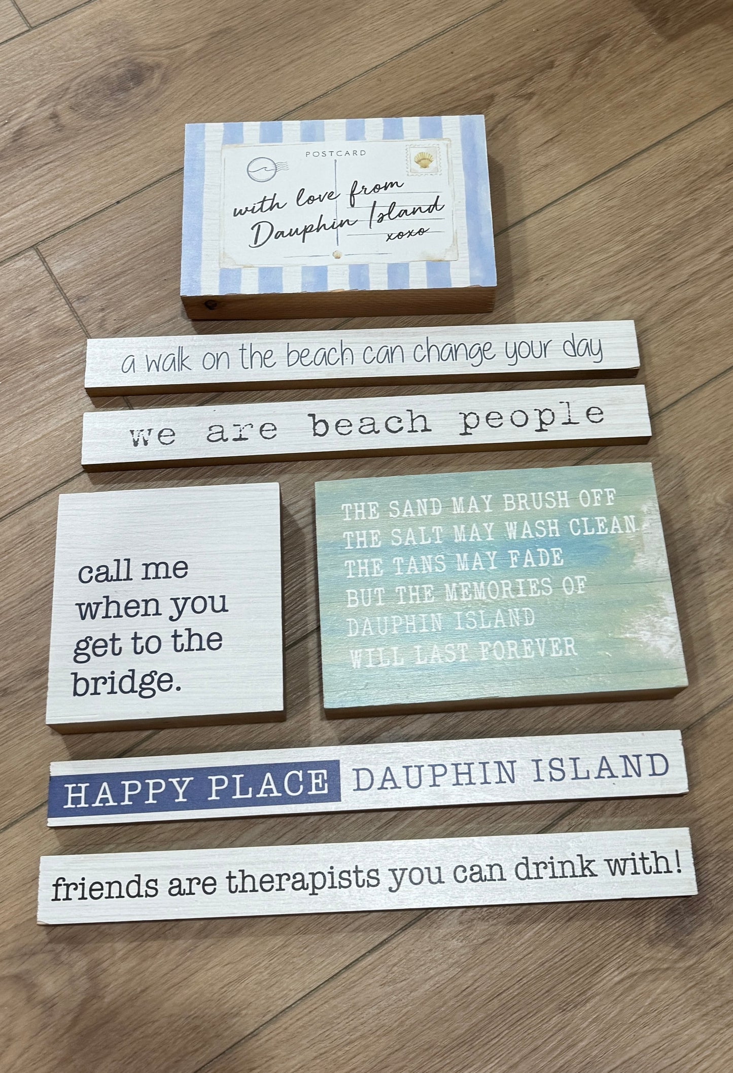 SEASIDE SIGNS