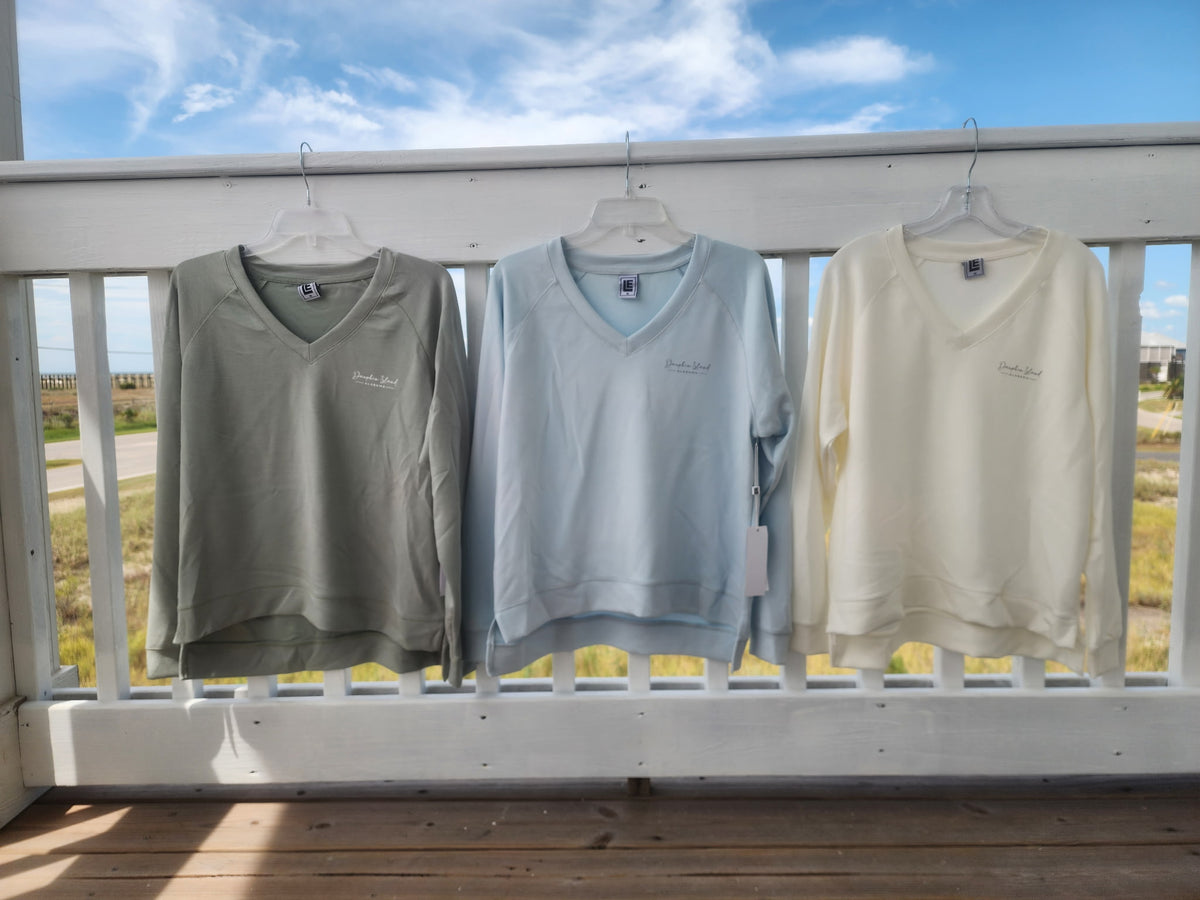 SILKY V-NECK SWEATSHIRT