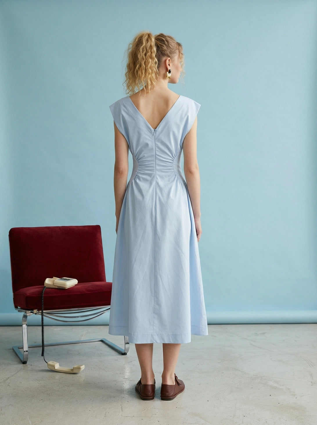 IVY SIDE PANEL V-BACK MIDI DRESS