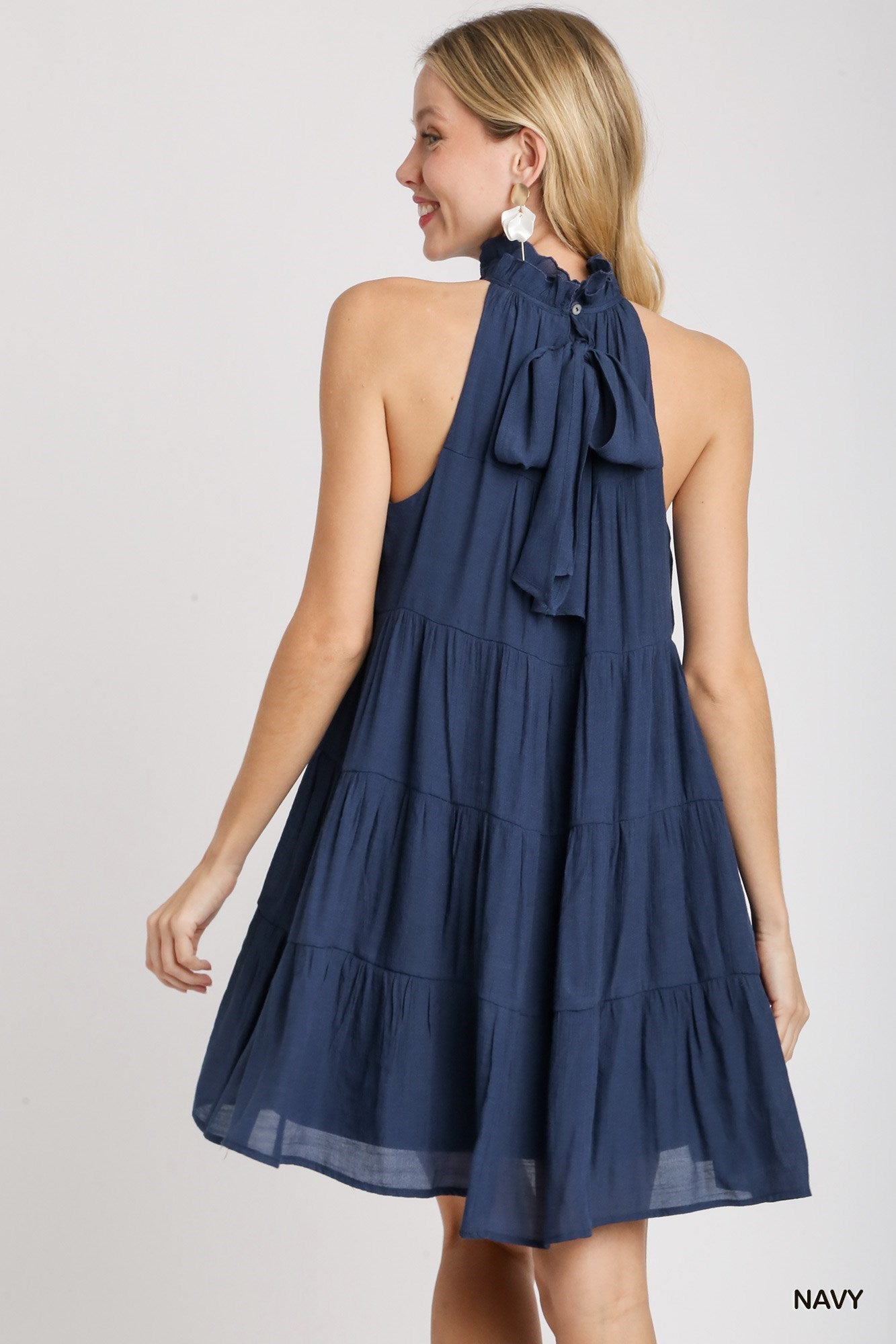 SLEEVELESS HALTER RIBBON TIE DRESS