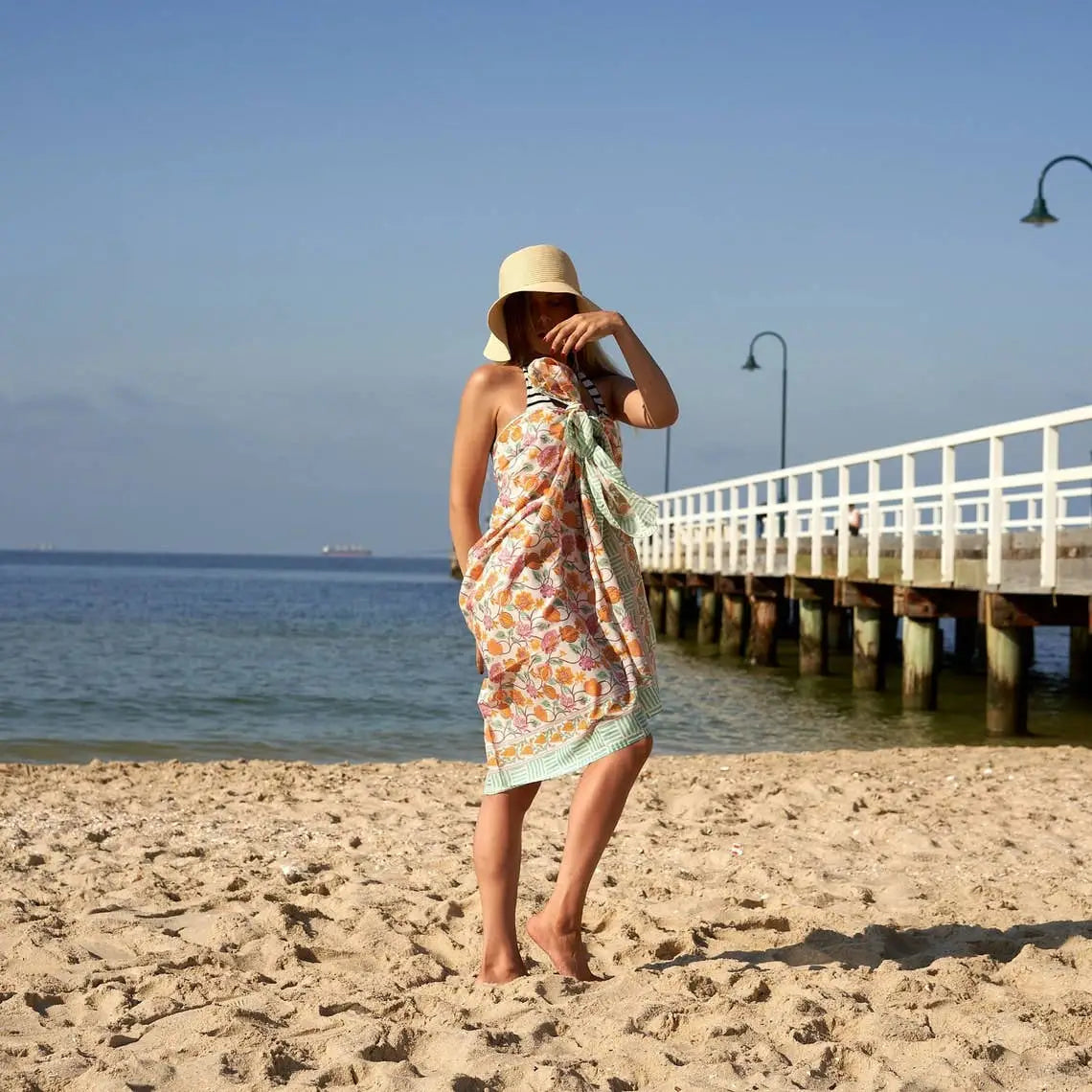 ISLAND FLORAL SARONGS