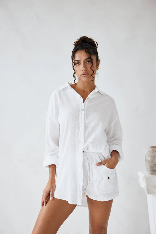 CALLIE COCONUT BUTTON SHORTS