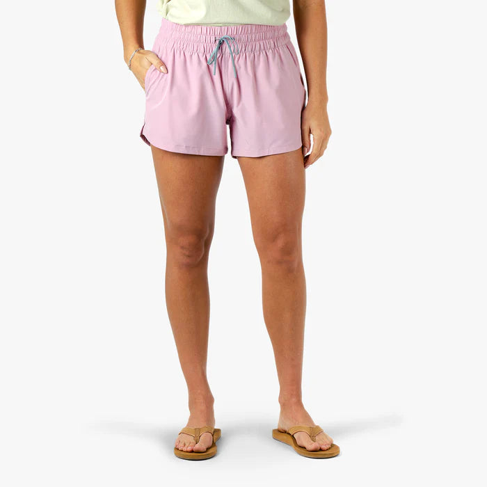 AFTCO WOMEN'S STRIKE SHORTS