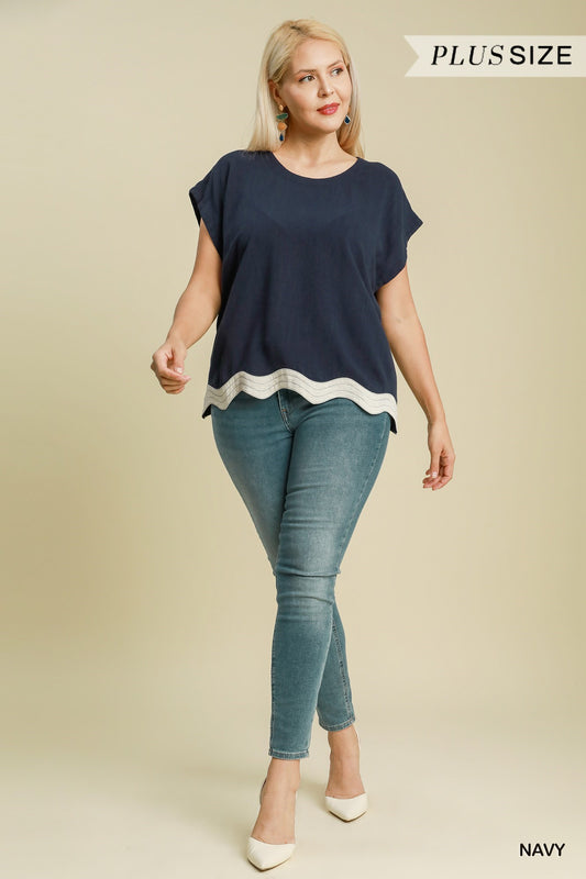 SLOANE SCALLOP HEM TOP