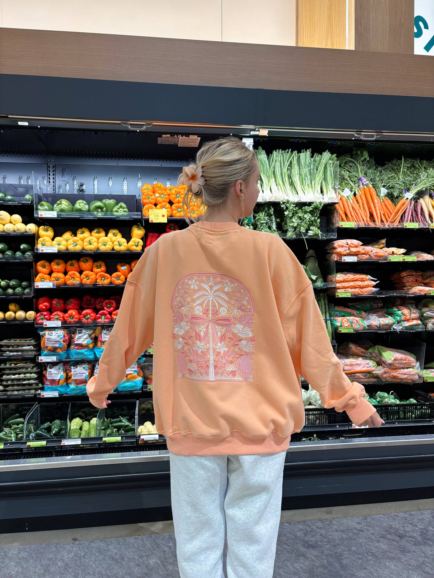 TROPICAL SHERBERT EMBROIDERED SWEATSHIRT