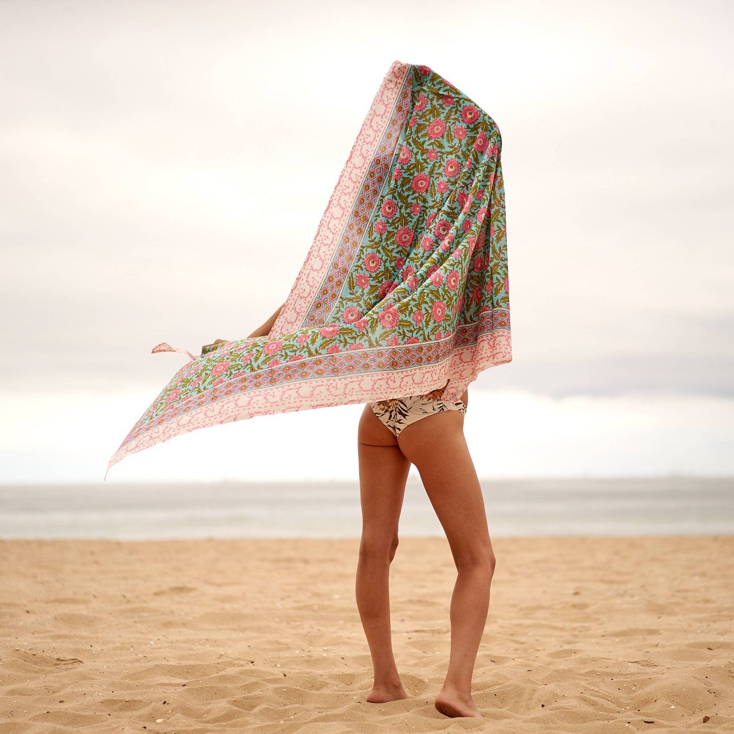 ISLAND FLORAL SARONGS