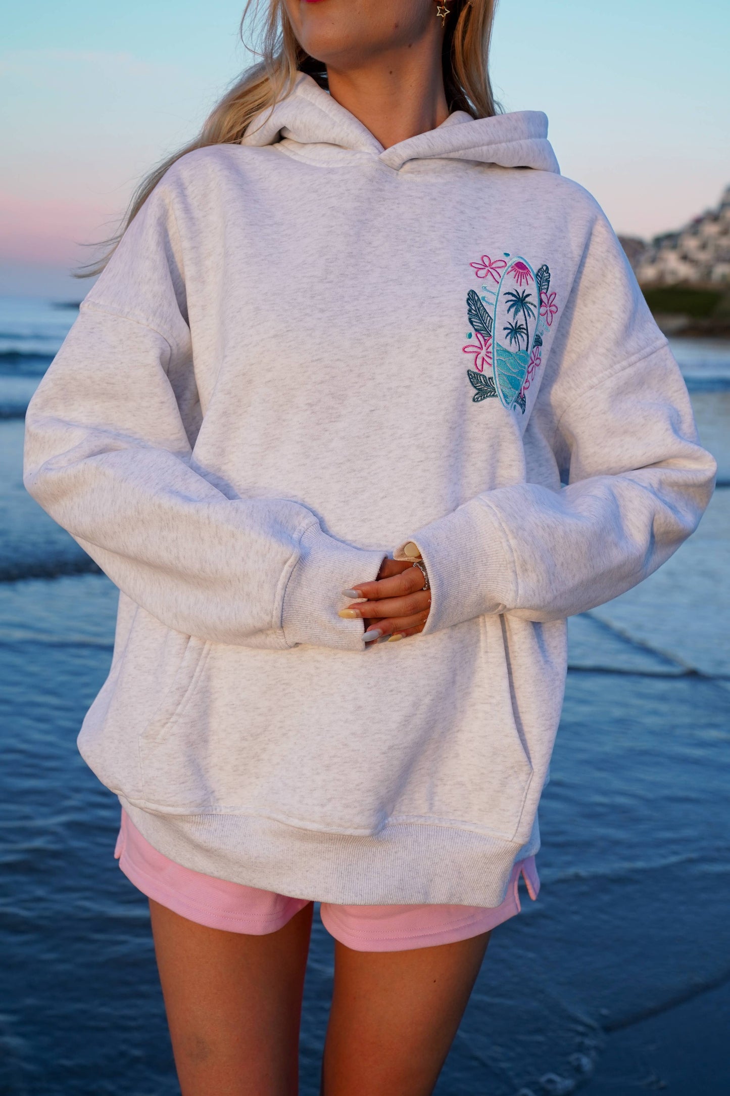 SURFING THE WAVES EMBROIDERED HOODIE