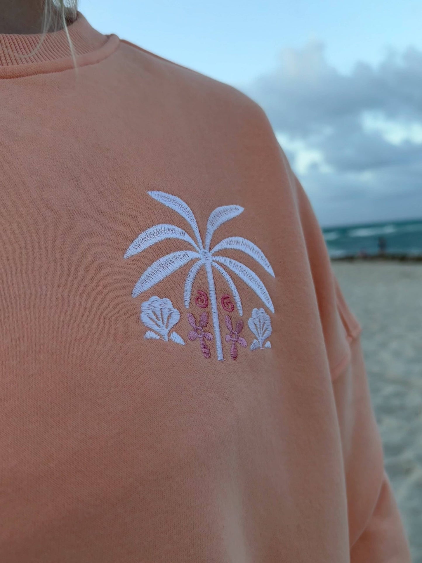 TROPICAL SHERBERT EMBROIDERED SWEATSHIRT
