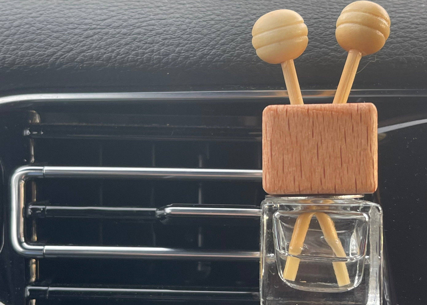 REFILL CAR VENT CLIP AIR FRESHENER